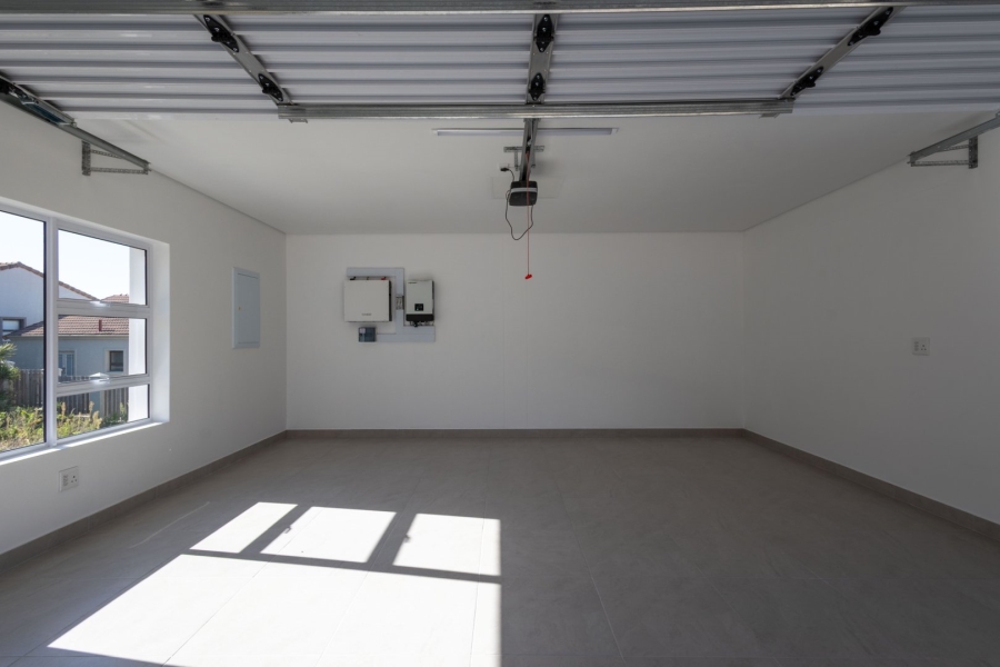 4 Bedroom Property for Sale in Summer Place Western Cape